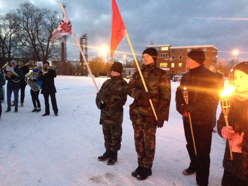 15060392_1781569305441639_1247211135_o